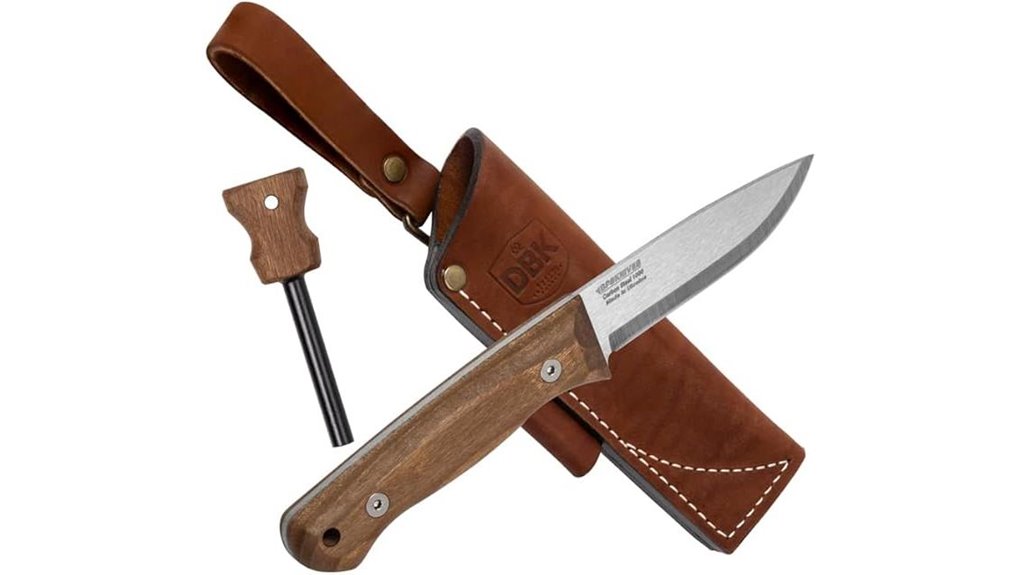 bushcraft knife with carbon