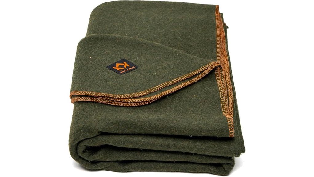 warm thick washable blanket